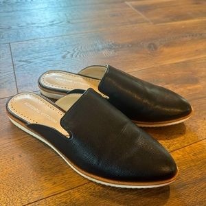 Adrienne Vittadini Lou flat mules